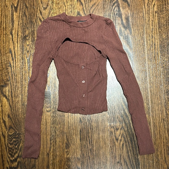 Brown sweater - Picture 1 of 1